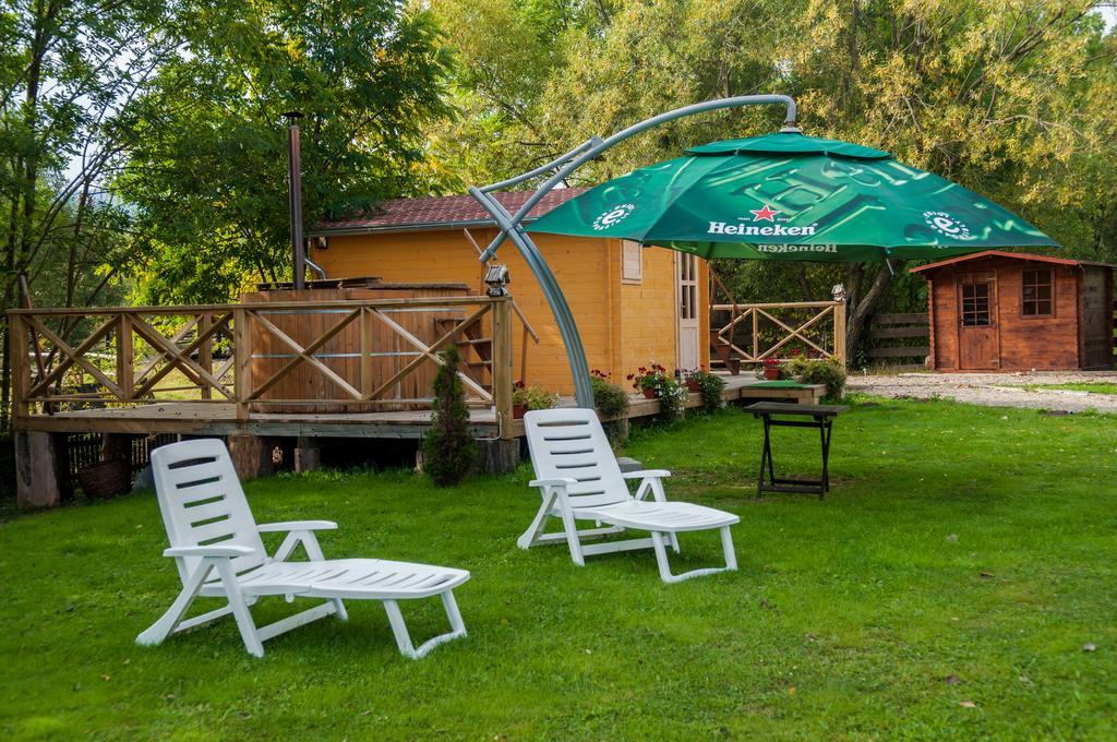 Hovirag Panzio Hotell Borzont Eksteriør bilde